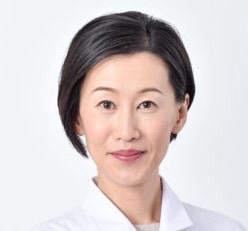 東さん